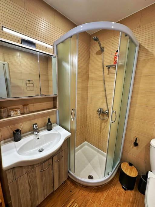 Filoxenia City Apartment Закинтос Экстерьер фото